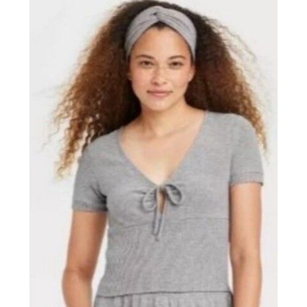 Colsie 2pc set Lounge top & Headband Gray Size L